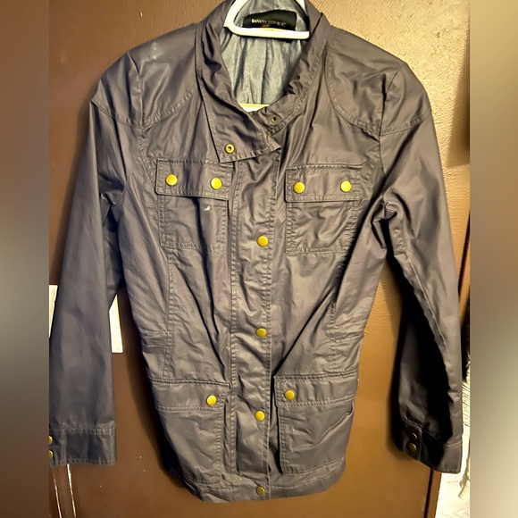 Jacket - Picture 1 of 2